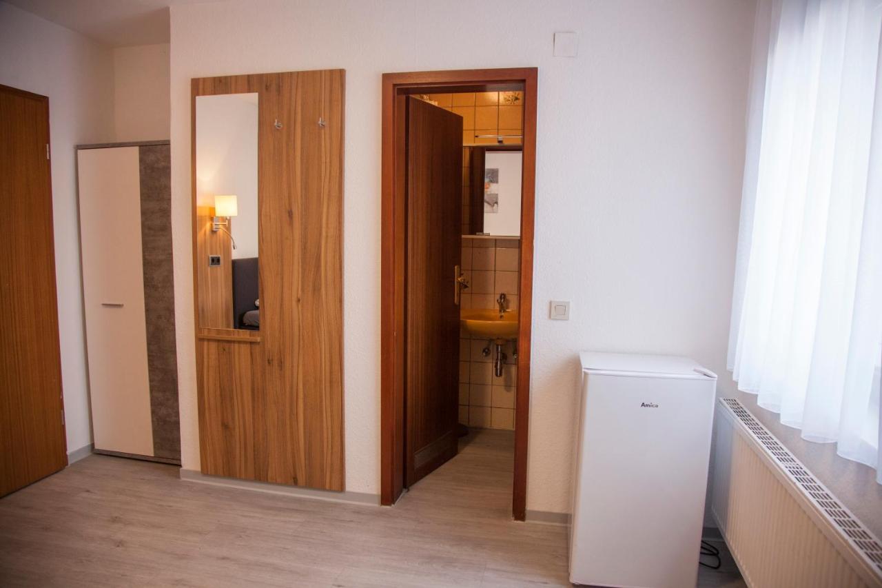 Gaestehaus Haeuser Linden  Esterno foto